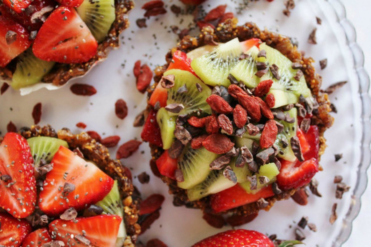 Goji Berry Fruit Tarts With Chia Seeds | Ripe