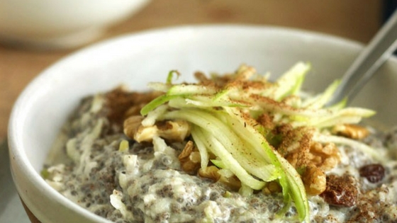 Chia-Apple-and-Cinnamon-Bircher-ps_Ripe Organic